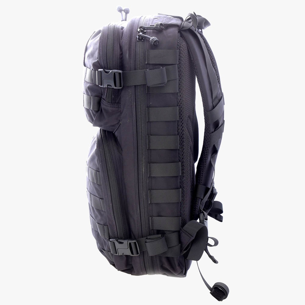 Snigel Specialist Backpack 30L – modulär insatsryggsäck, svart